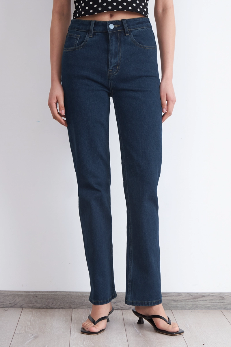 JEANS BASICO RECTO AZUL MARINO MUJER NICOPOLY - 1
