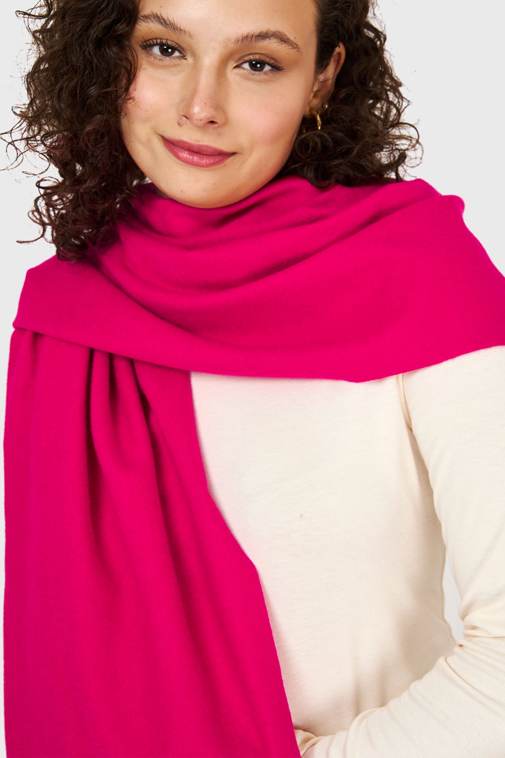 BUFANDA GRUESA FUCSIA NICOPOLY - 4
