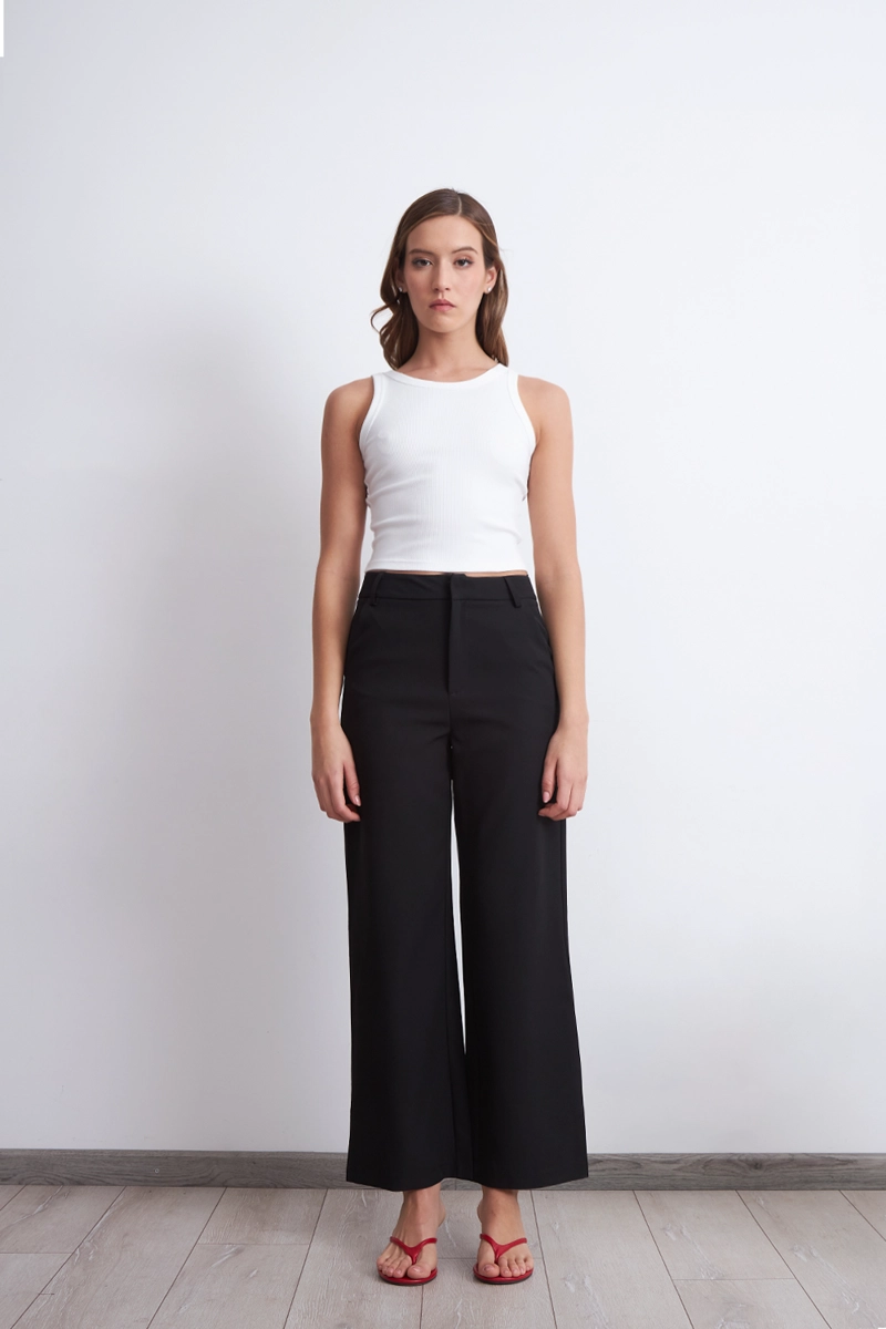 PANTALON BASICO NEGRO NICOPOLY - 2
