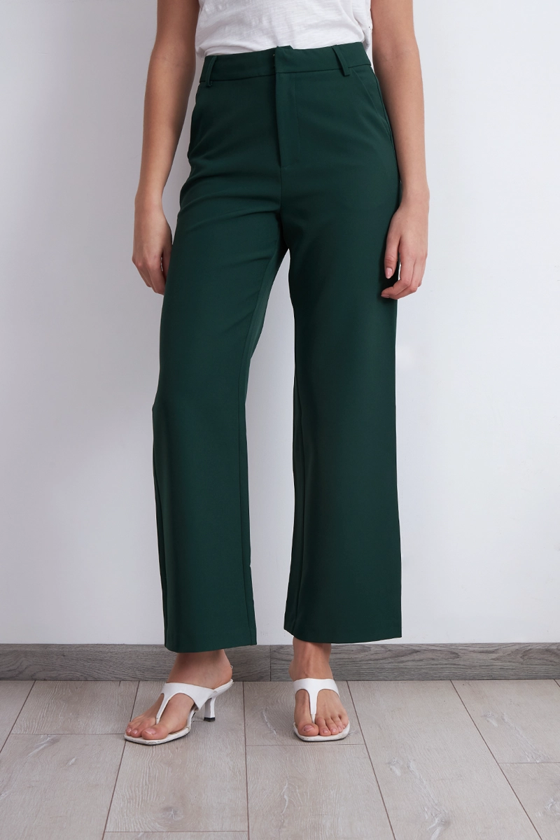 PANTALON BASICO VERDE NICOPOLY - 5
