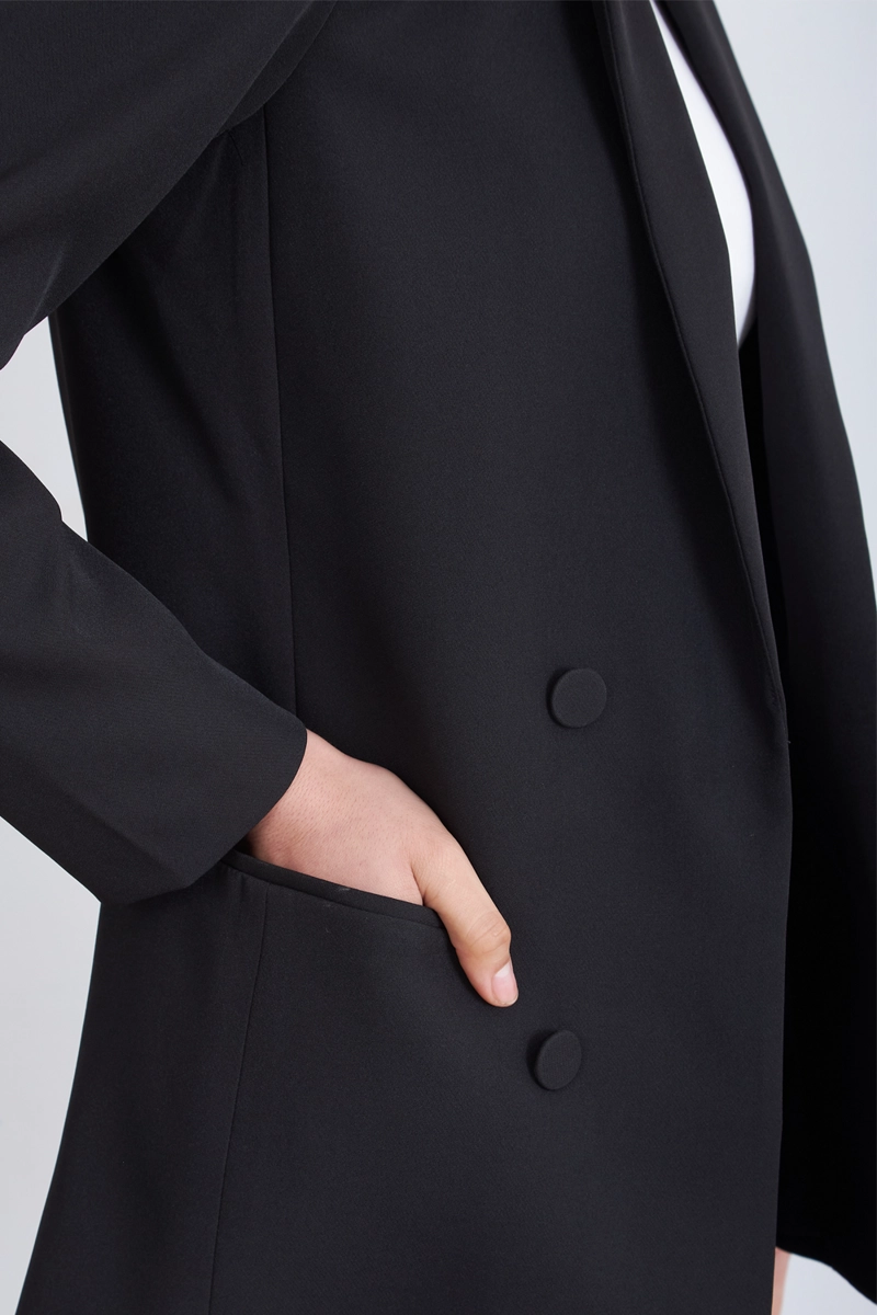 BLAZER BASICO DE TOPE NEGRO NICOPOLY - 6