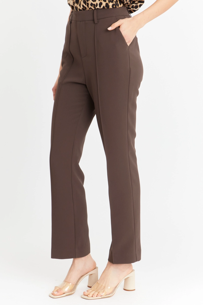 PANTALON ENTALLADO COSTURAS DELANTERAS CAFE  NICOPOLY - 3