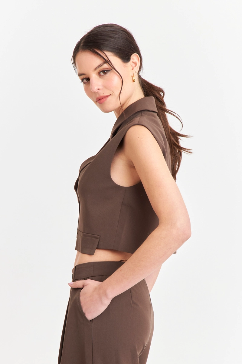 GILET CROP CON SOLAPA CAFE NICOPOLY - 3