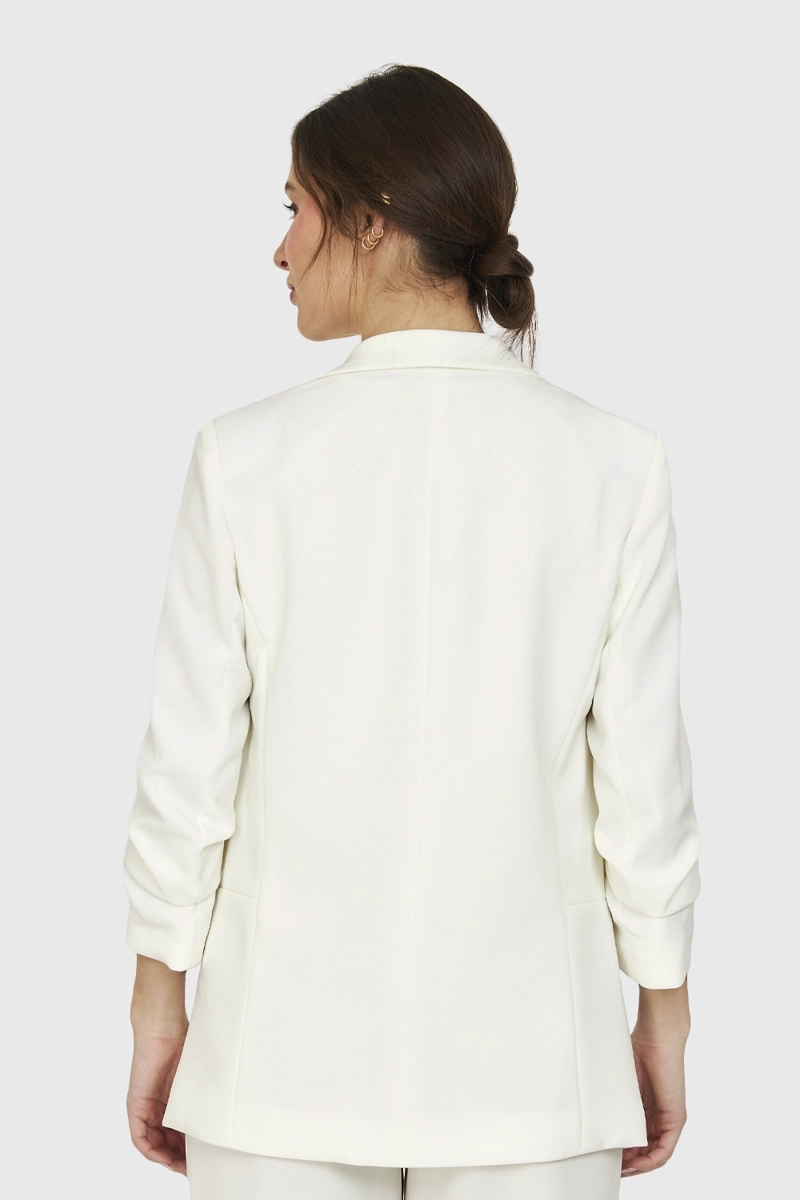 BLAZER MANGA 3/4 AJUSTADO CON SOLAPAS BLANCO NICOPOLY - 9