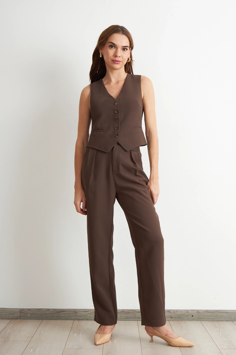 GILET BASICO AJUSTABLE MOCCA NICOPOLY - 2