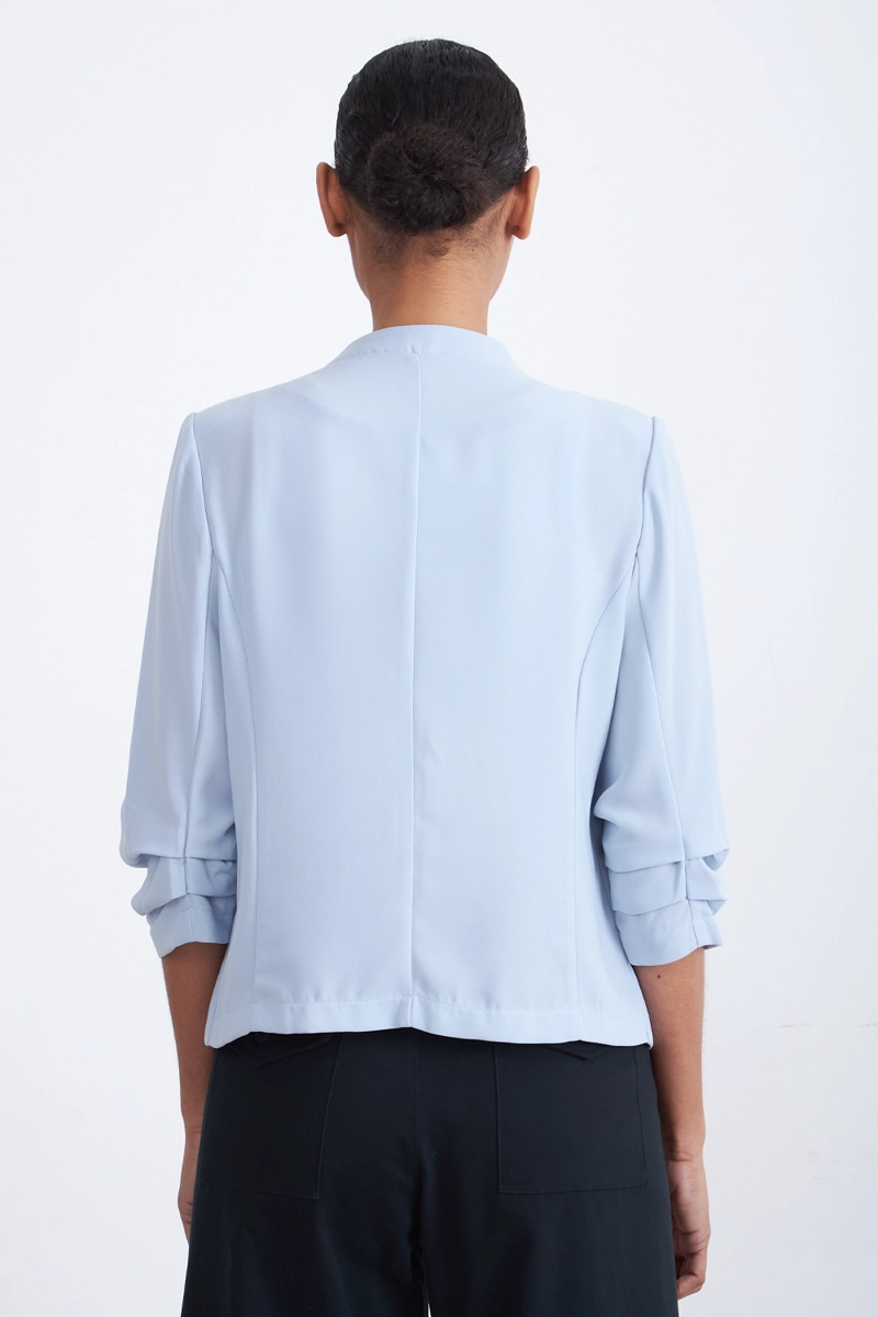 BLAZER CUELLO SIN SOLAPA CELESTE MUJER NICOPOLY - 4