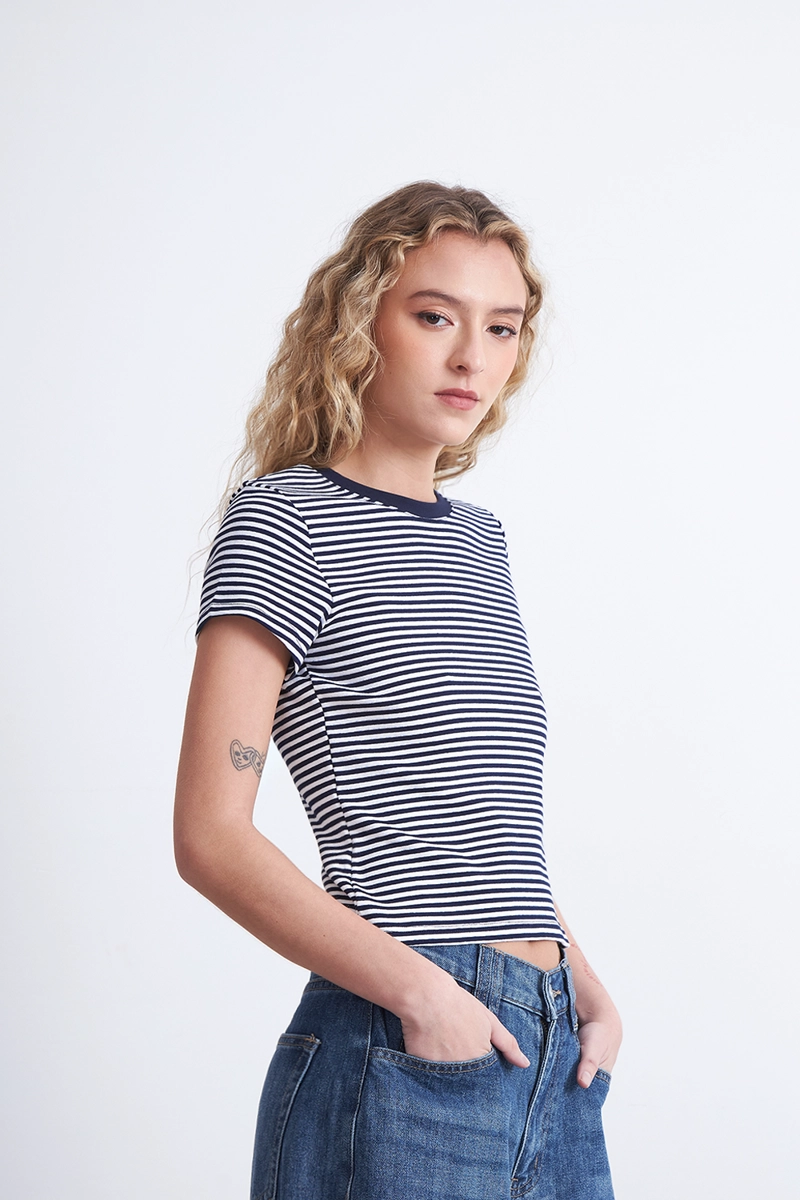 POLERA BASICA CUELLO REDONDO LINEAS AZUL MARINO MUJER NICOPOLY - 3