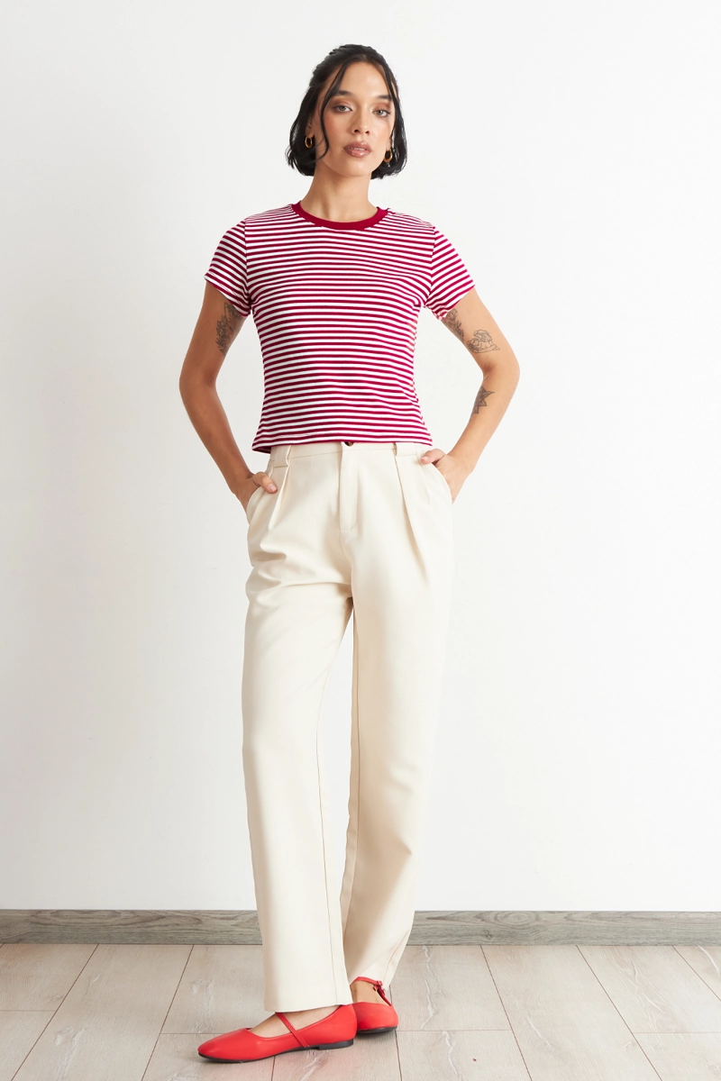 POLERA BASICA CUELLO REDONDO LINEAS ROJO NICOPOLY - 2