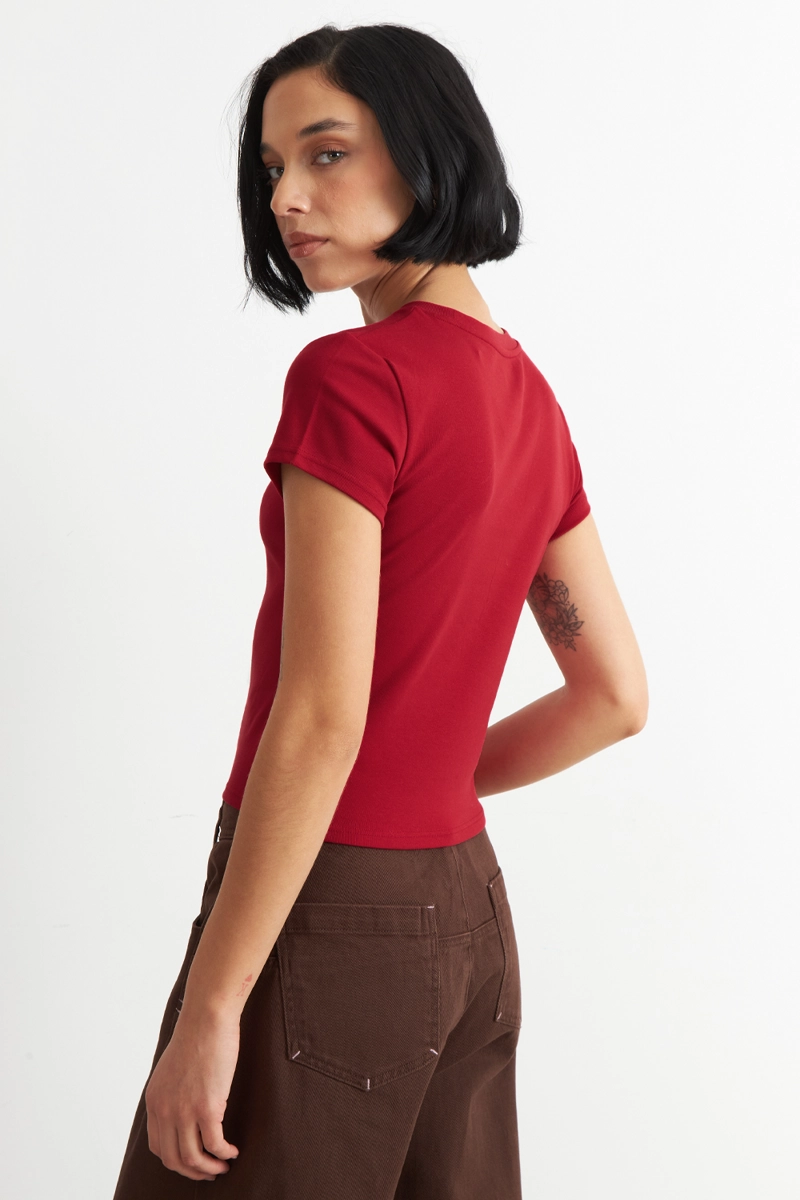 POLERA MANGA CORTA BASICA ROJO NICOPOLY - 4