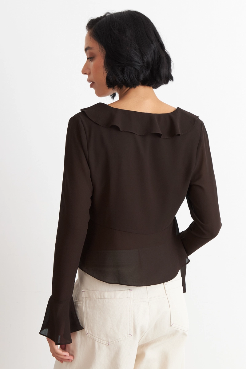 BLUSA VUELOS MANGA LARGA CAFE  NICOPOLY - 4