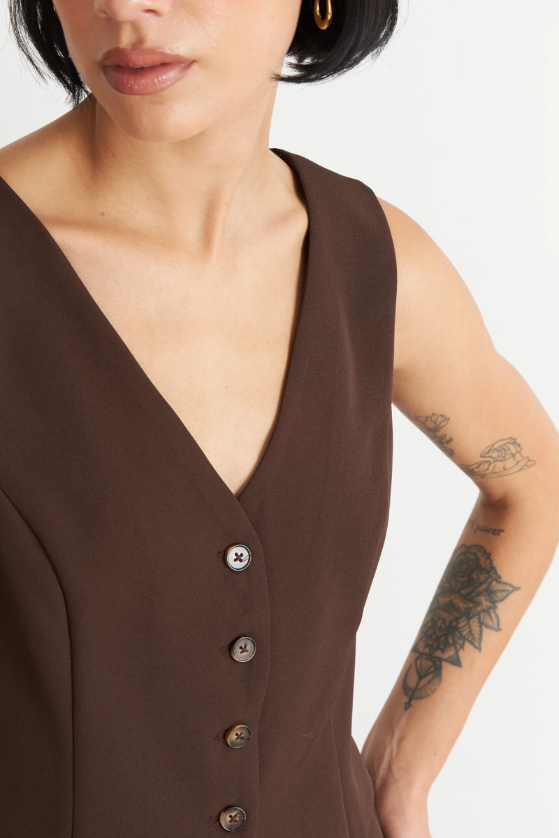 GILET 4 BOTONES CAFE  NICOPOLY - 6