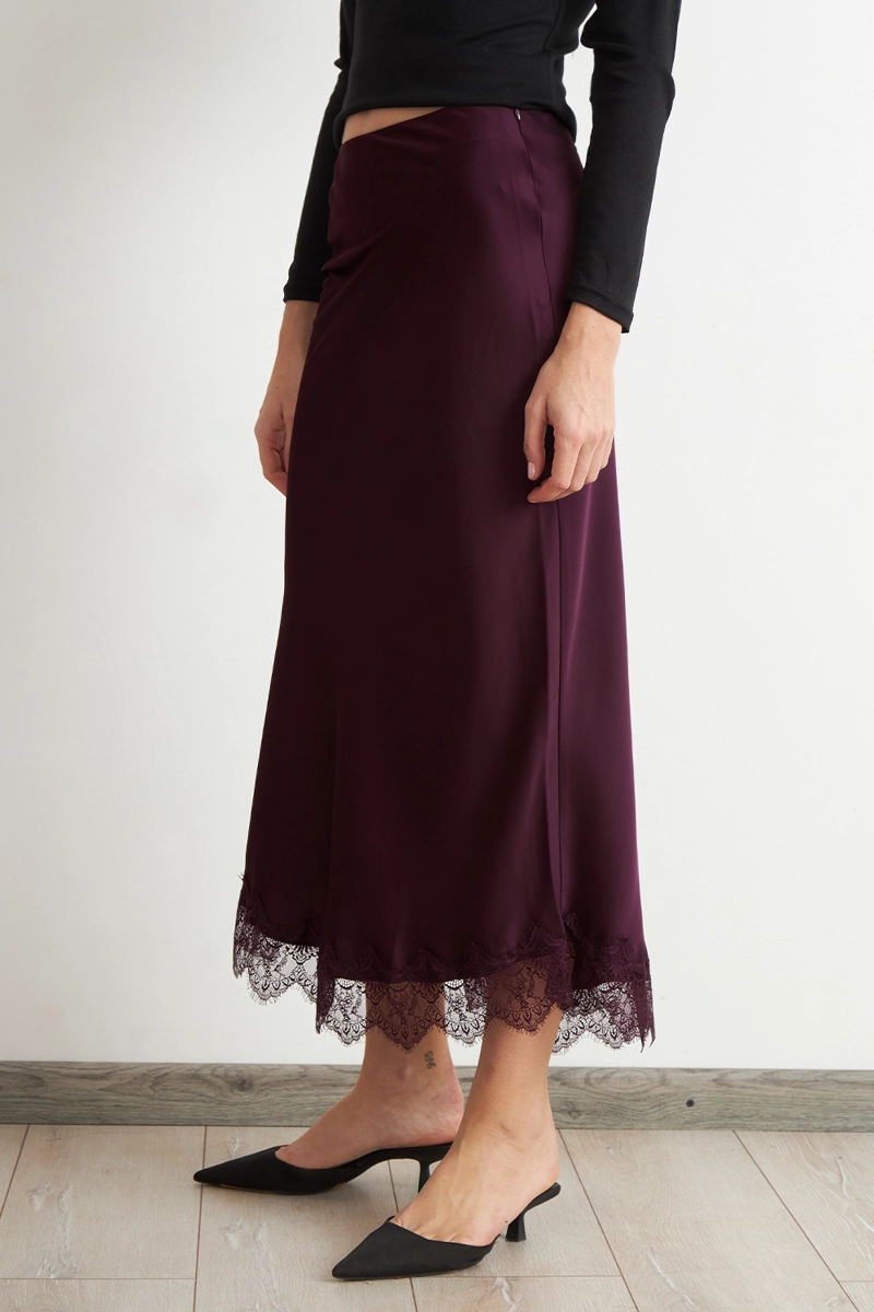 FALDA SATIN ENCAJE EN RUEDO BURDEO NICOPOLY - 3