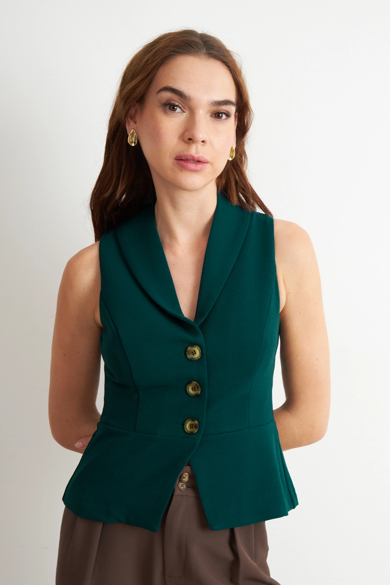GILET SASTRE ENTALLADO VERDE OSCURO NICOPOLY - 5