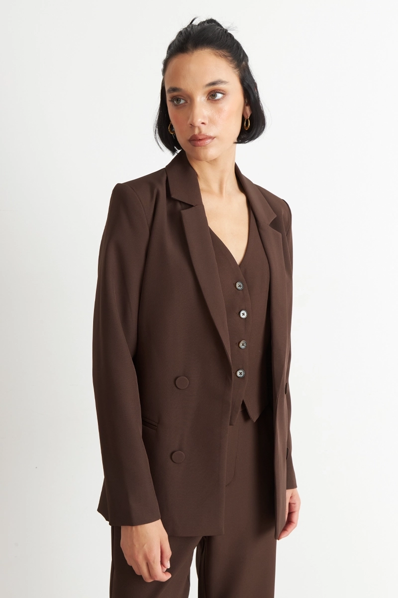 BLAZER BASICO DE TOPE CAFE  NICOPOLY - 3