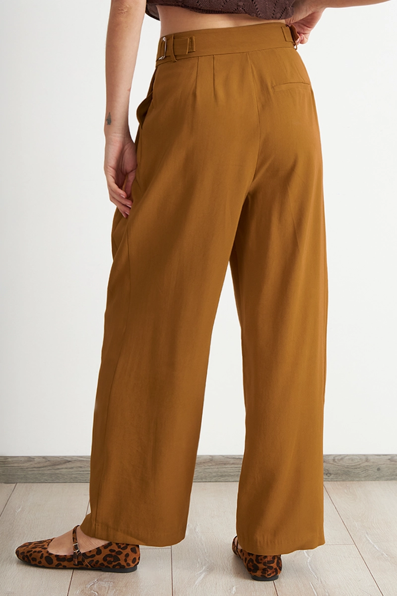PANTALON ESTILO JAPONE S PIERNA ANCHA CAFE  NICOPOLY - 4