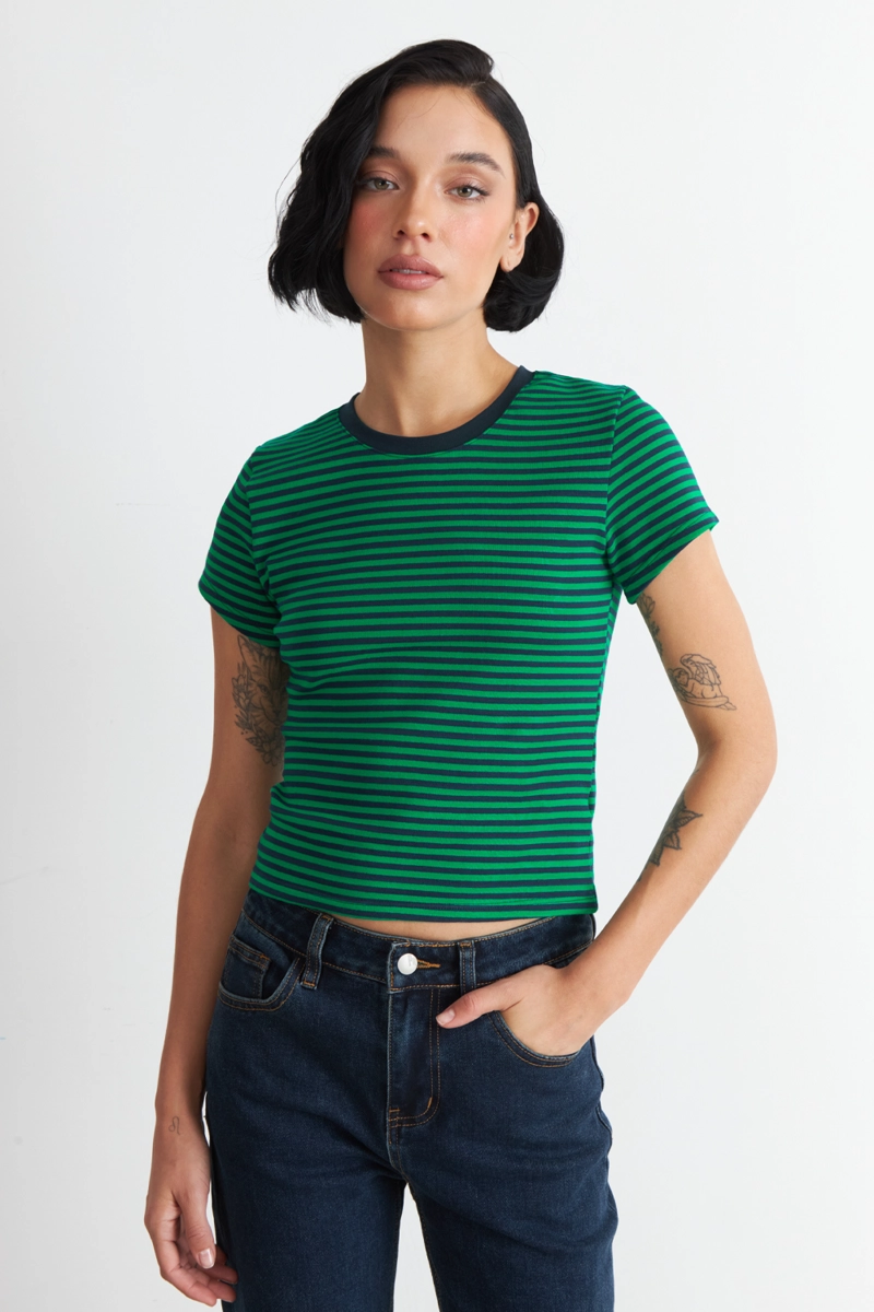 POLERA BASICA CUELLO REDONDO LINEAS VERDE MUJER NICOPOLY - 5