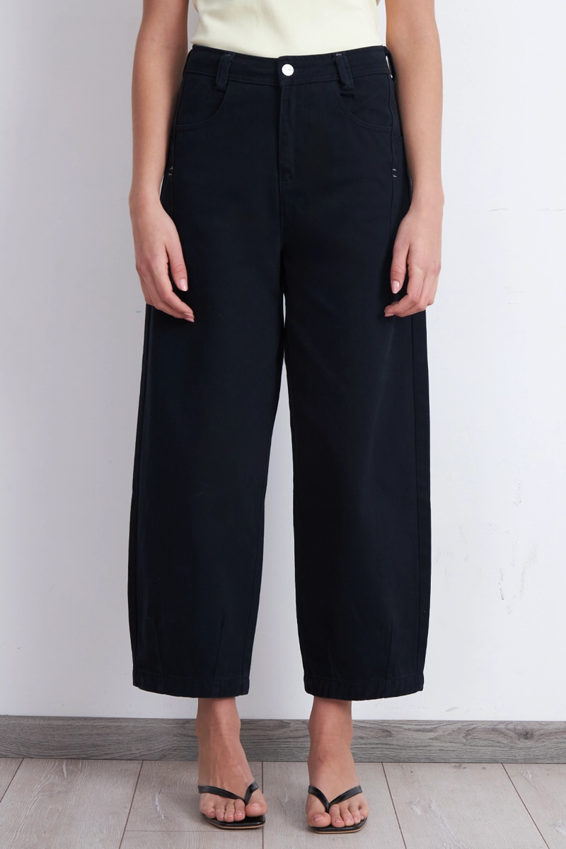 JEANS CORTE BARREL AZUL MARINO NICOPOLY - 5
