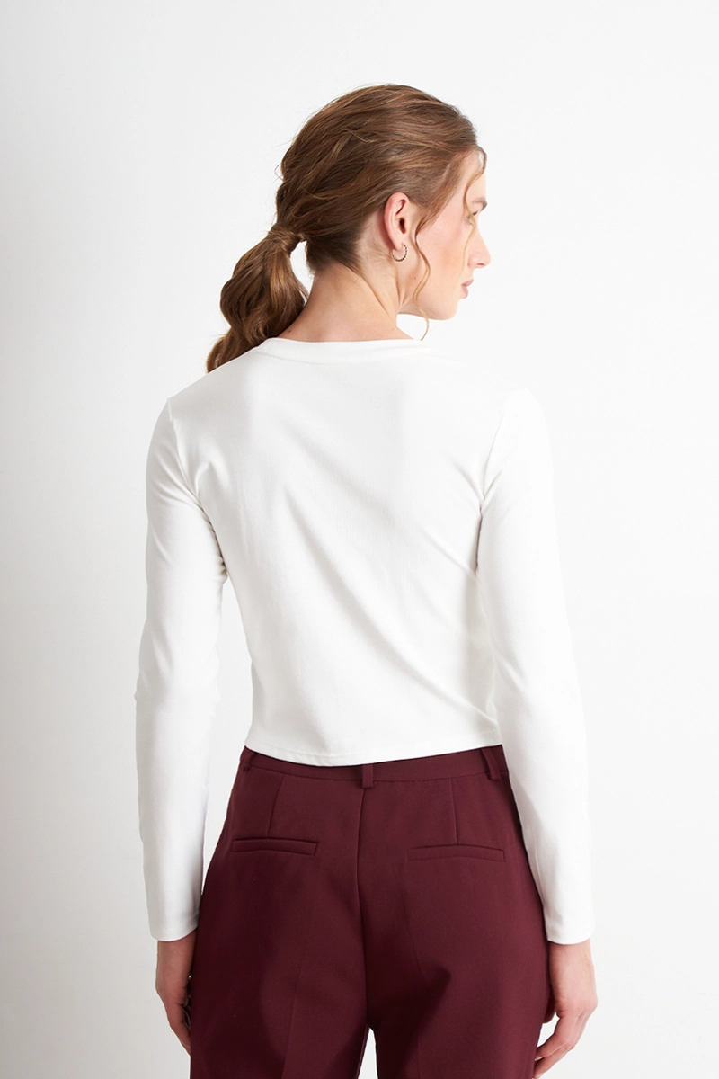 POLERA MANGA LARGA CROP BLANCO NICOPOLY - 4