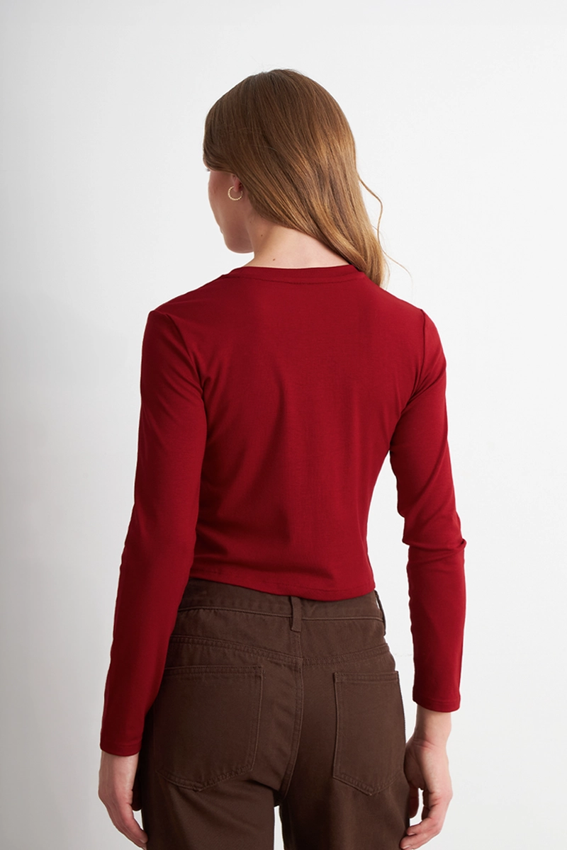 POLERA MANGA LARGA CROP ROJO NICOPOLY - 4
