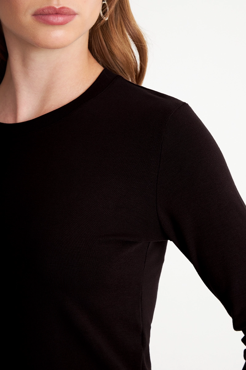 POLERA MANGA LARGA CROP NEGRO NICOPOLY - 6