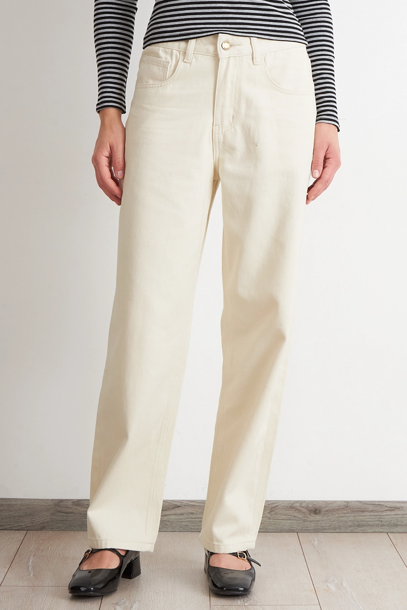 JEANS RECTOS TIRO ALTO BLANCO NICOPOLY - 3
