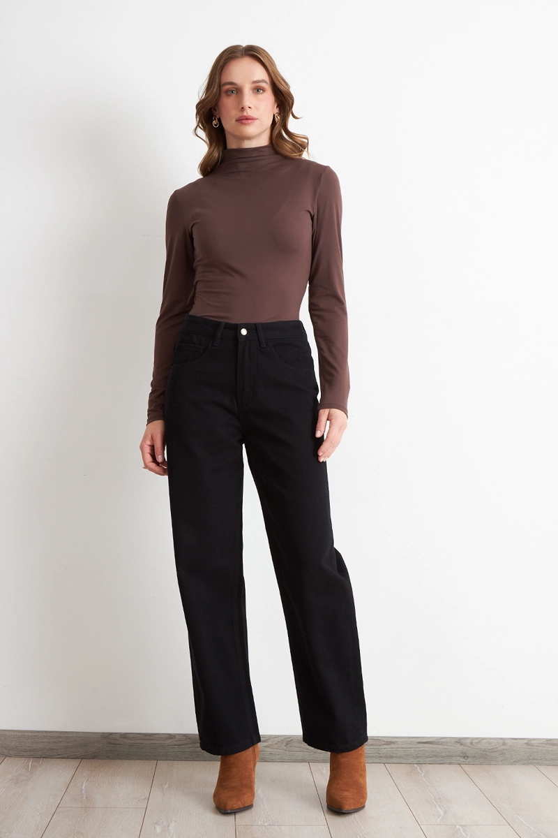 JEANS RECTOS TIRO ALTO NEGRO	 MUJER NICOPOLY - 2