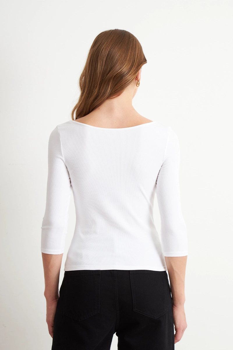POLERA MANGA 3/4 CUELLO BOTE BLANCO NICOPOLY - 4