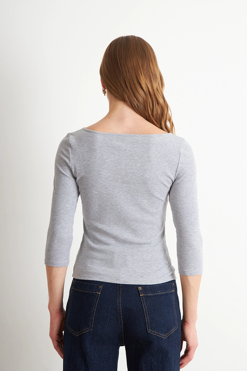 POLERA MANGA 3/4 CUELLO BOTE GRIS MUJER NICOPOLY - 4