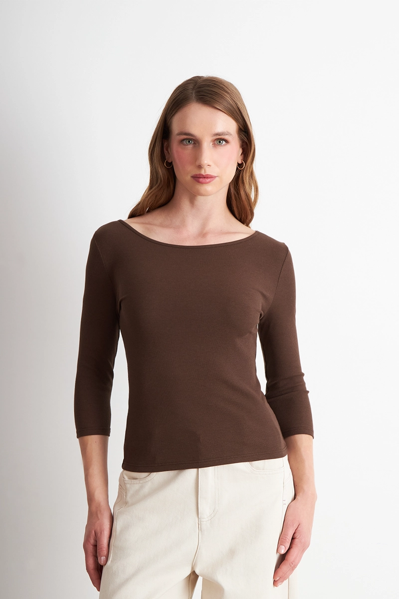 POLERA MANGA 3/4 CUELLO BOTE CAFE  NICOPOLY - 5