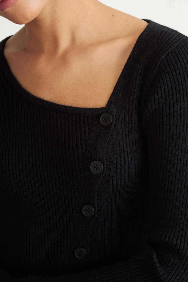 SWEATER ESCOTE ASIME TRICO NEGRO NICOPOLY - 6