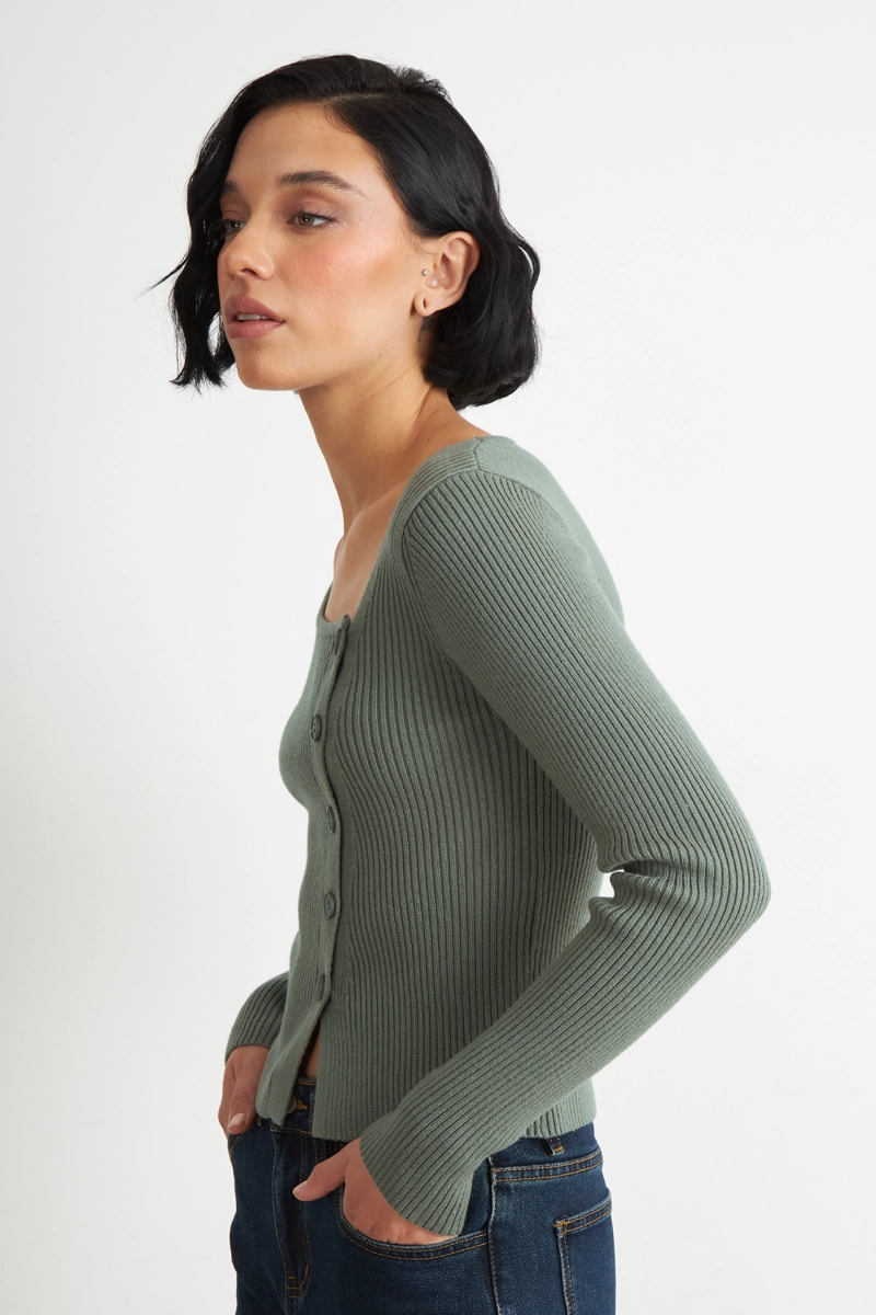 SWEATER ESCOTE ASIME TRICO VERDE NICOPOLY - 3