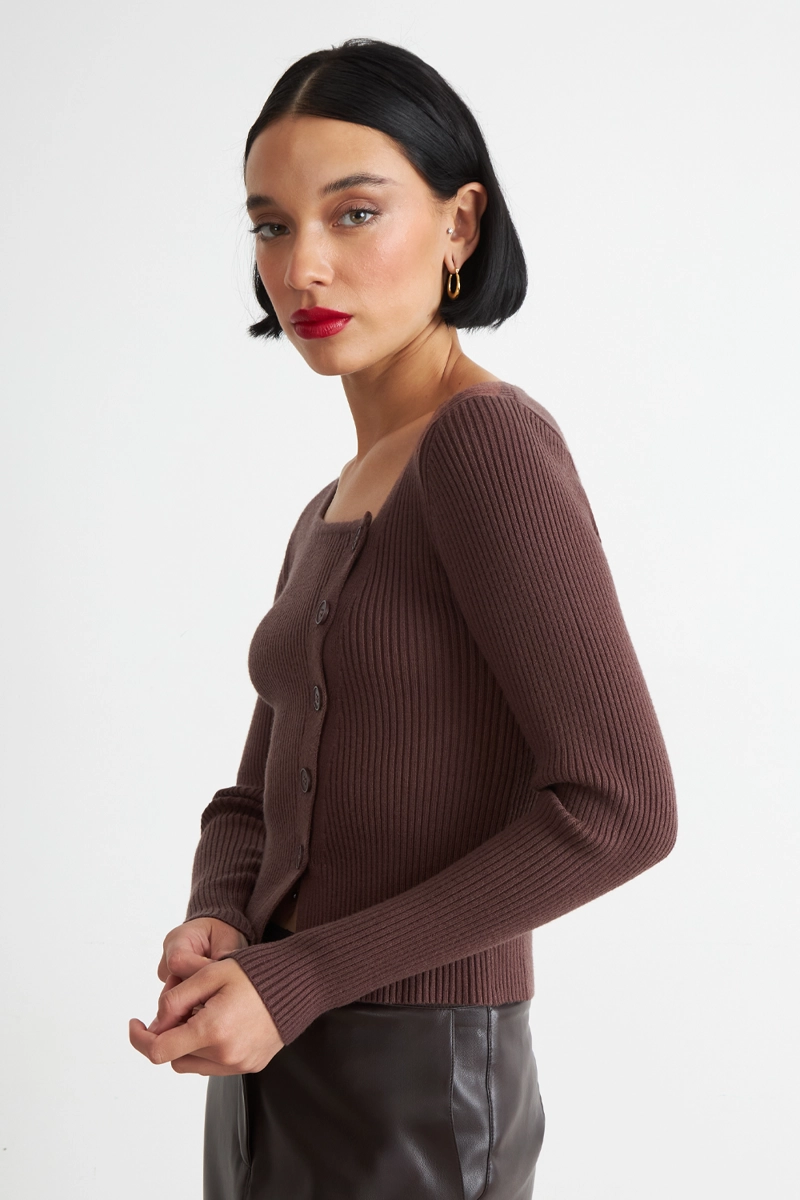 SWEATER ESCOTE ASIME TRICO CAFE  NICOPOLY - 3