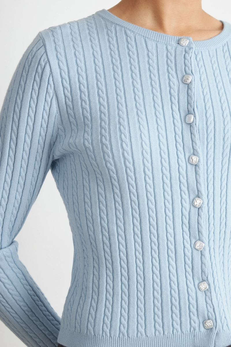 CARDIGAN TRENZADO CUELLO REDONDO CELESTE NICOPOLY - 6
