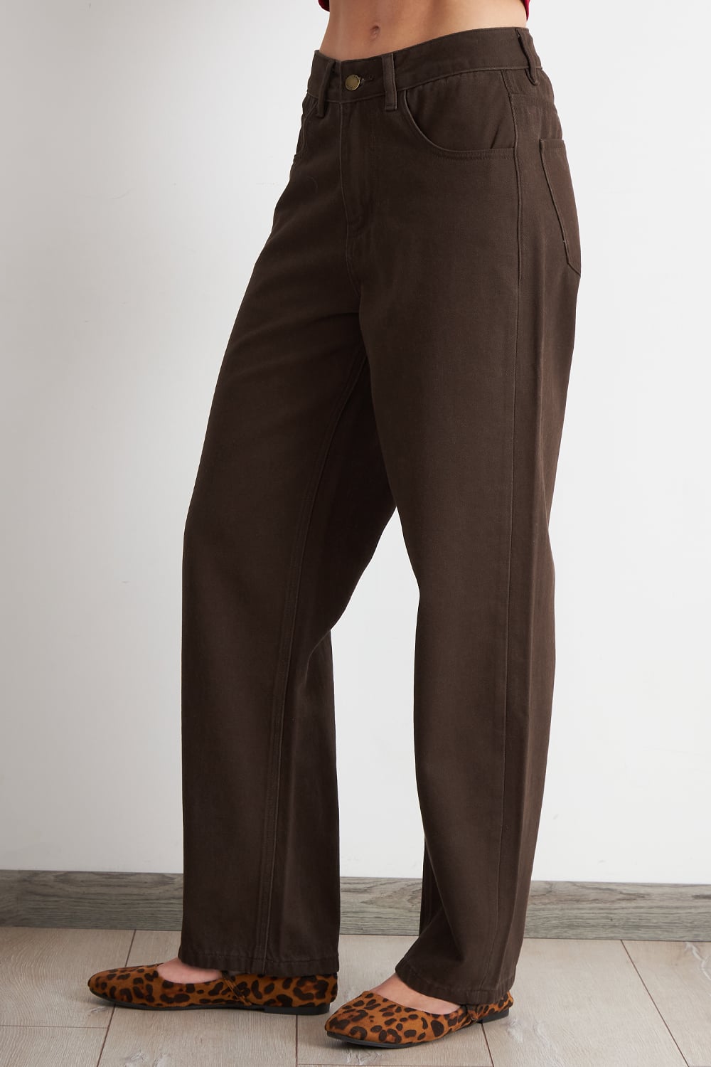 JEANS RECTOS TIRO ALTO CAFE  NICOPOLY - 3