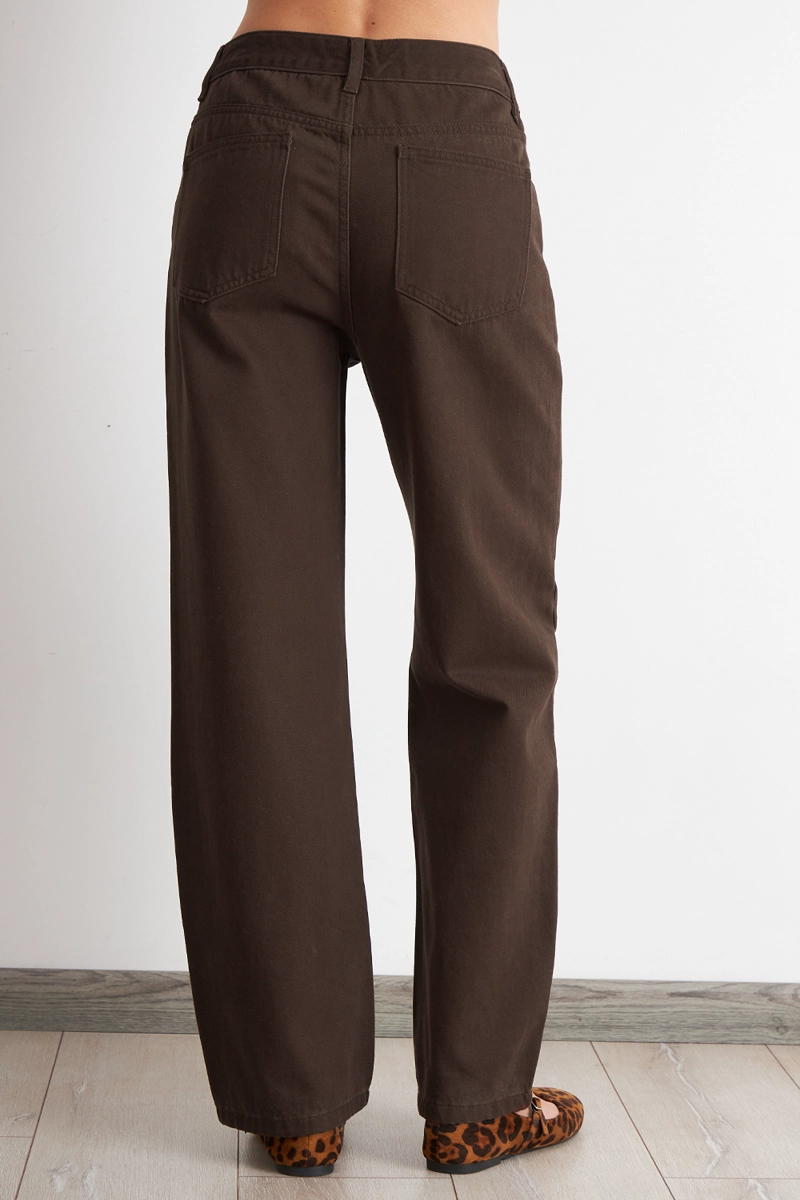 JEANS RECTOS TIRO ALTO CAFE  NICOPOLY - 4