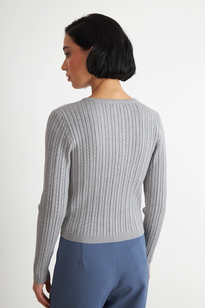 CARDIGAN TRENZADO CUELLO REDONDO GRIS NICOPOLY - 4