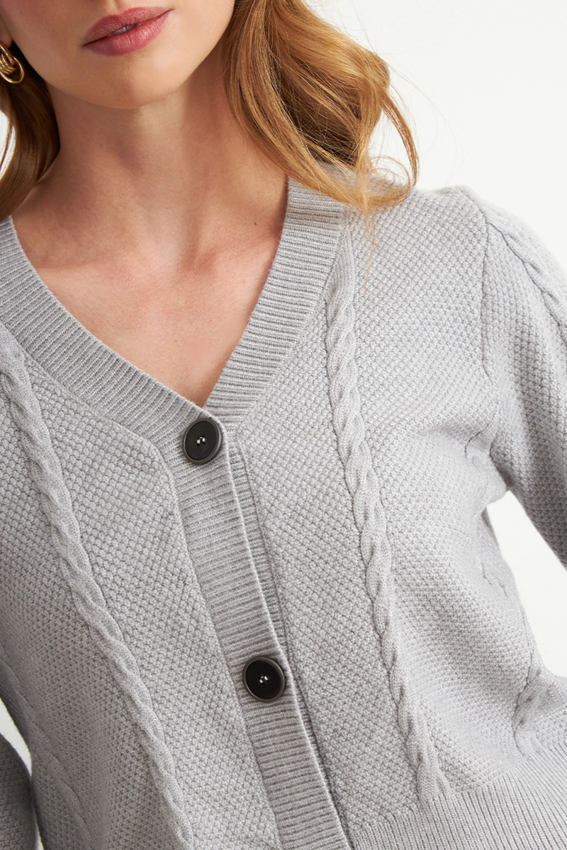 CARDIGAN DISEÑO TRENZADO GRIS NICOPOLY - 6