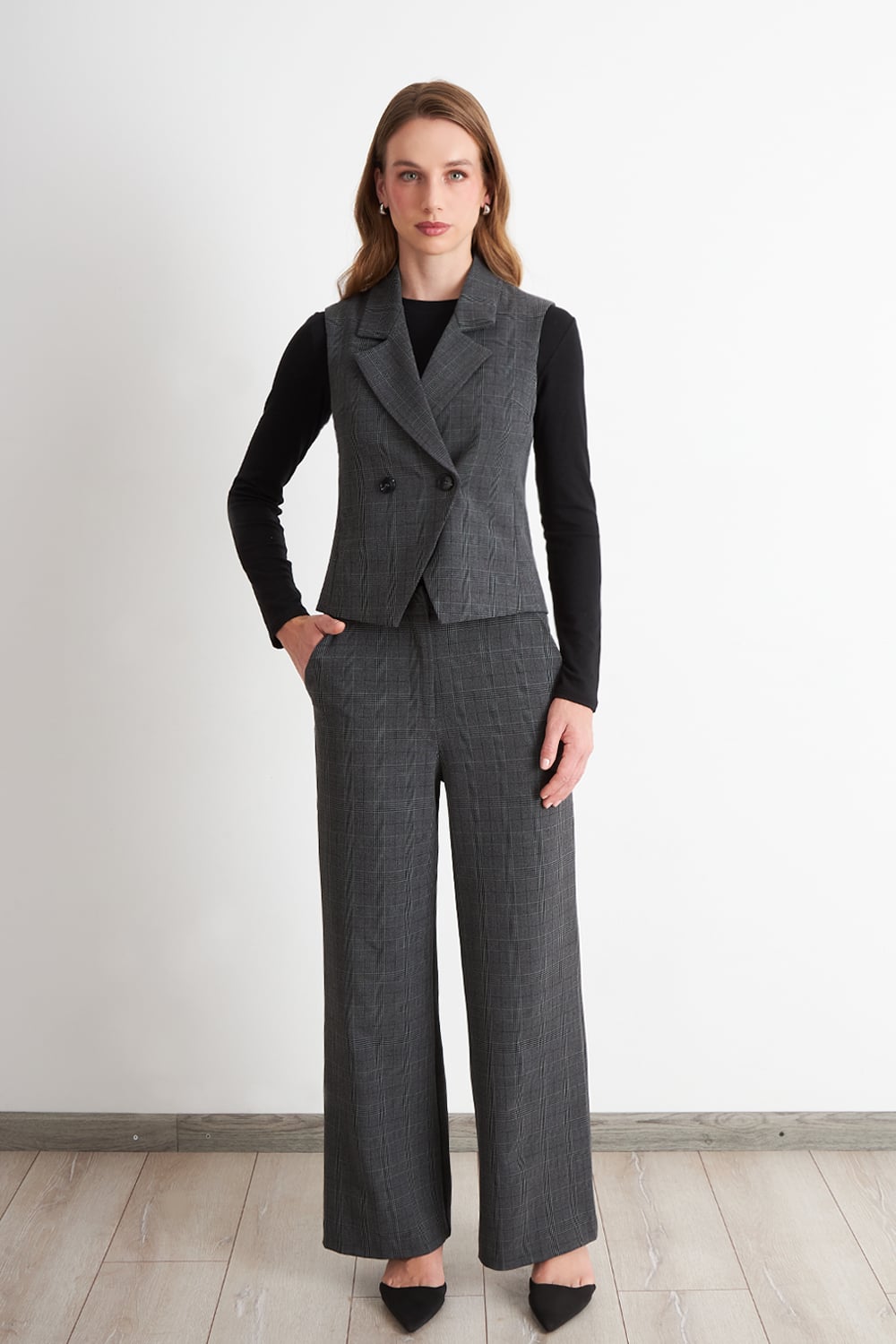 BLAZER CRUZADO SIN MANGAS GRIS NICOPOLY - 2