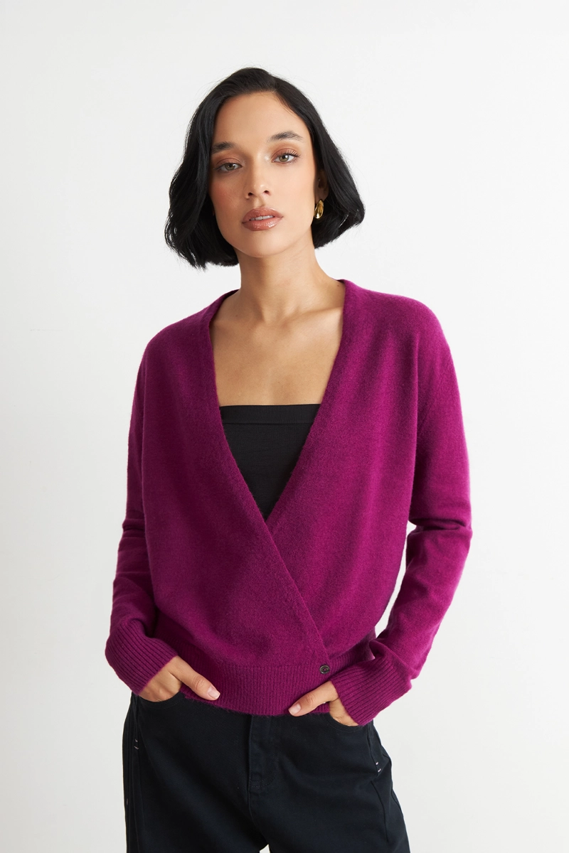SWEATER CRUZADO CON BOTONES MORADO NICOPOLY - 1