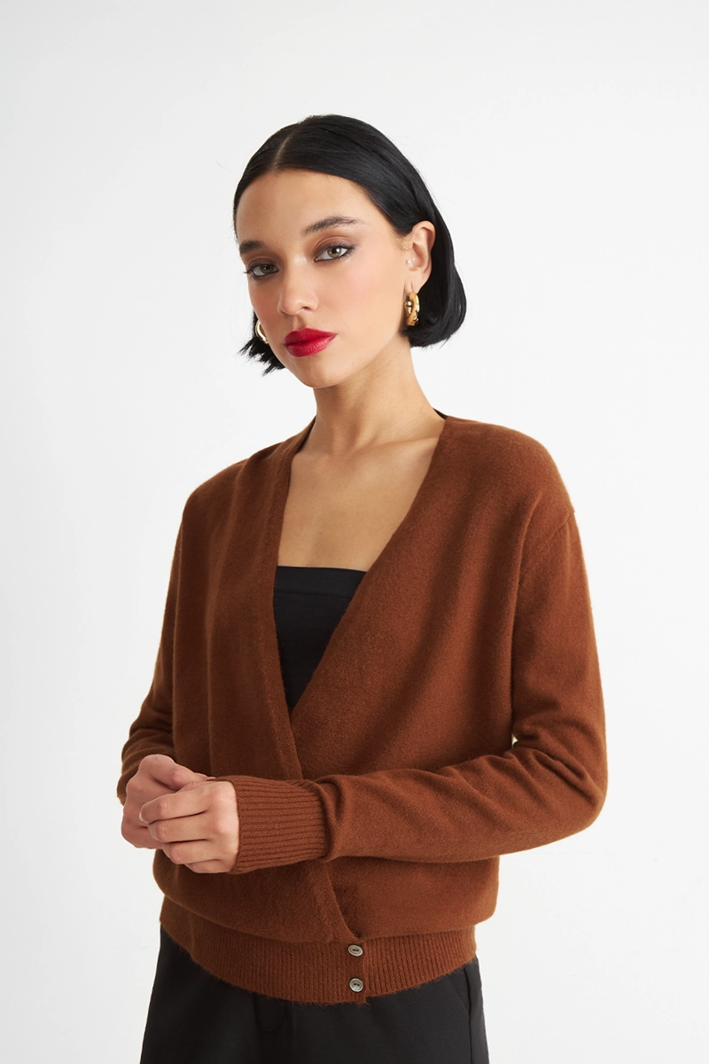 SWEATER CRUZADO CON BOTONES OXIDO NICOPOLY - 5