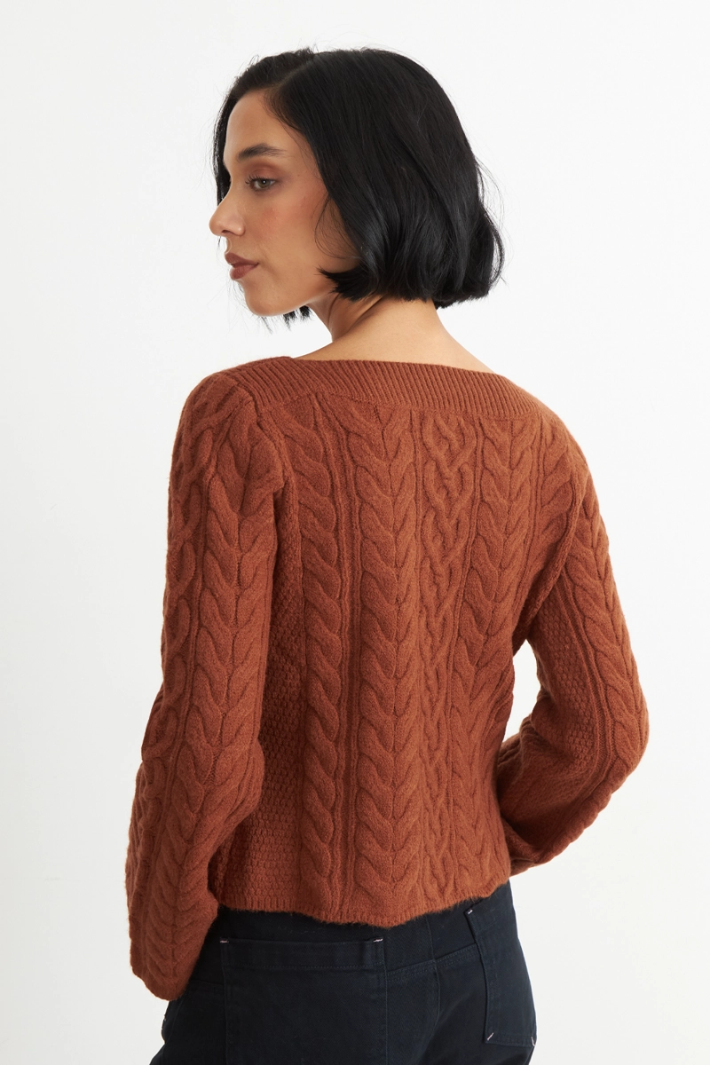 SWEATER CON PATRON TRENZADO MOCCA NICOPOLY - 4