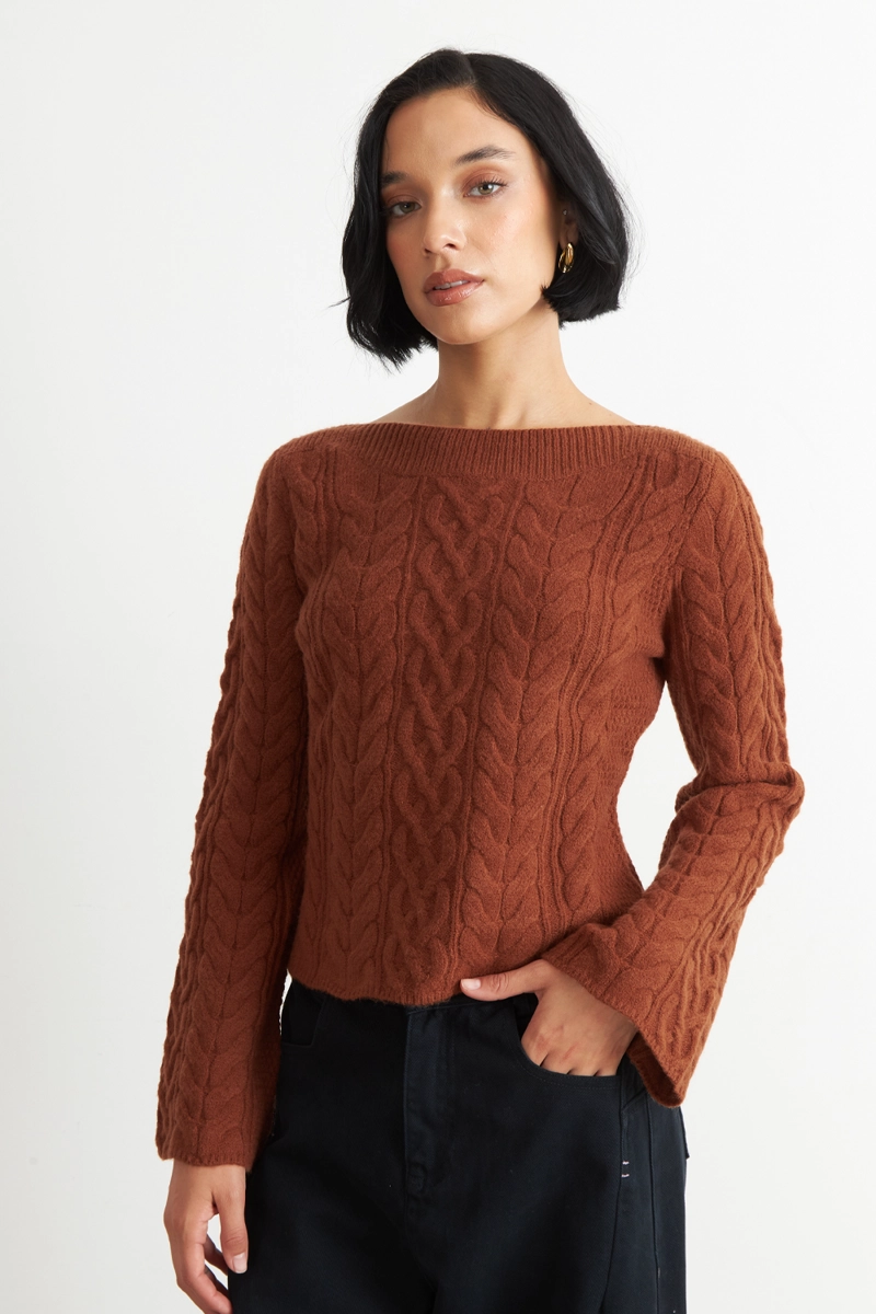 SWEATER CON PATRON TRENZADO MOCCA NICOPOLY - 5