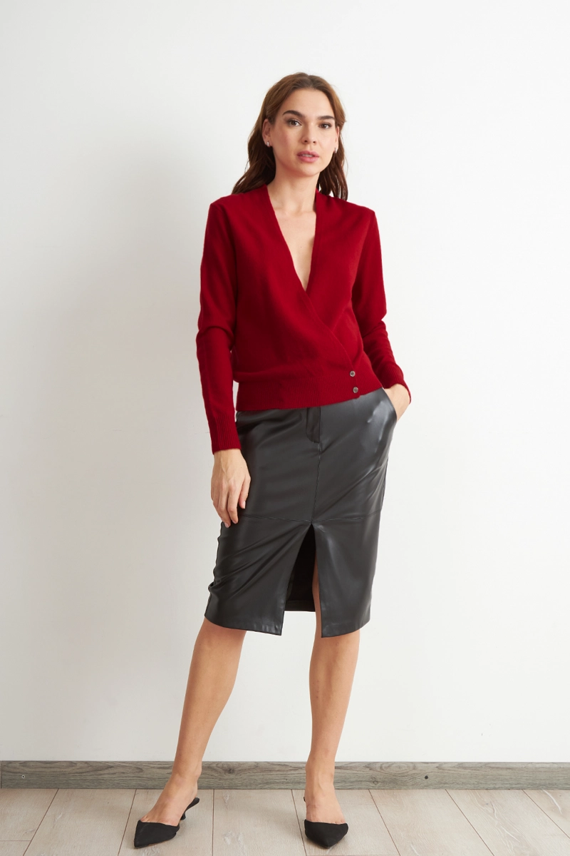 SWEATER CRUZADO CON BOTONES ROJO NICOPOLY - 2