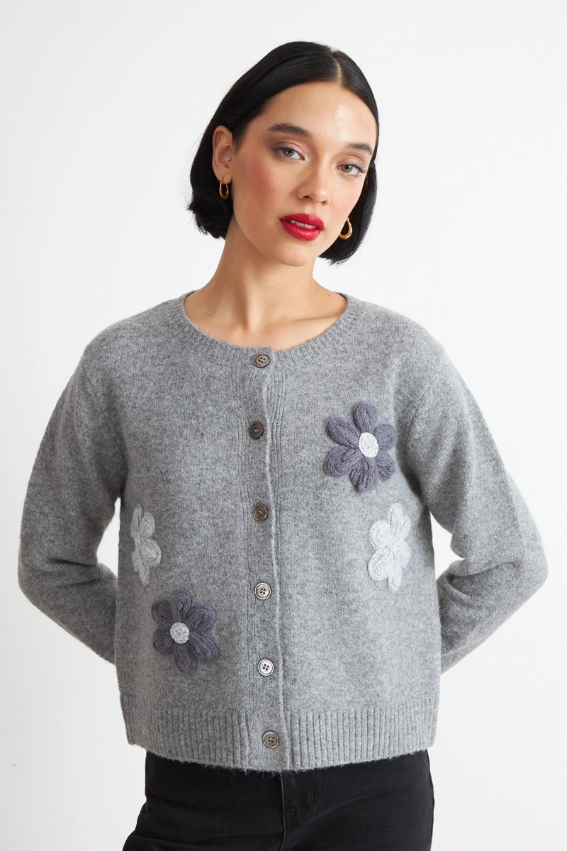 CARDIGAN FLORES TEJIDAS GRIS NICOPOLY - 1
