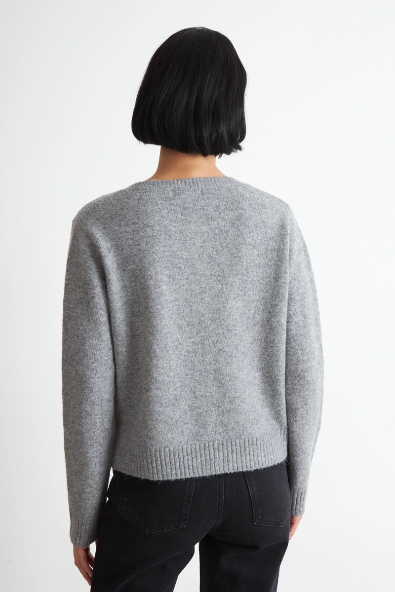 CARDIGAN FLORES TEJIDAS GRIS NICOPOLY - 4