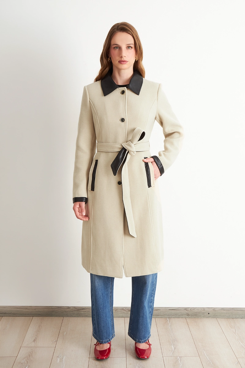 ABRIGO CUELLO CAMISERO BEIGE NICOPOLY - 2