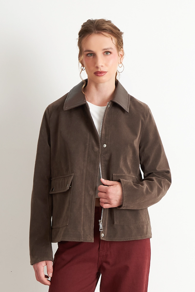 CHAQUETA TIPO GAMUZA CUELLO ECOCUERO CAFE  NICOPOLY - 1