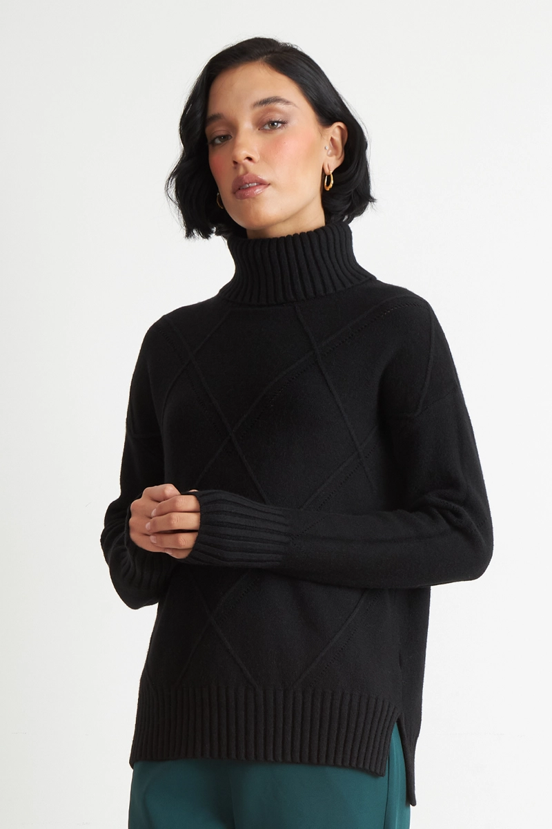 SWEATER CUELLO ALTO ROMBOS NEGRO NICOPOLY - 1