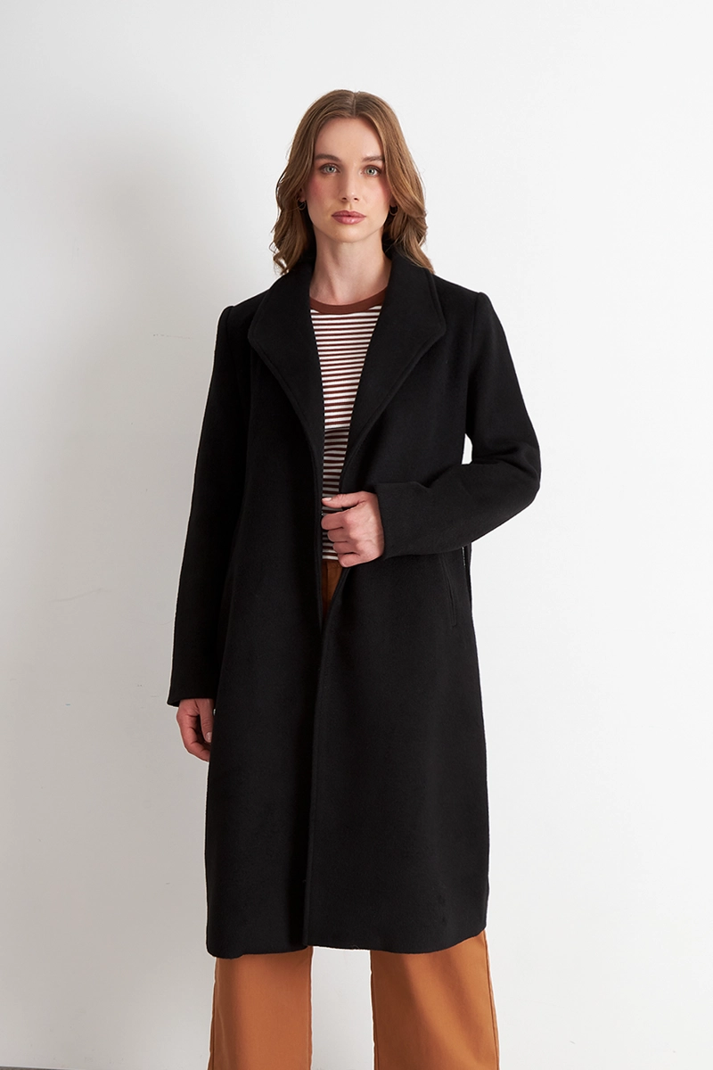 ABRIGO MUJER NICOPOLY CON CINTURON HEBILLA METALICA NEGRO - 1