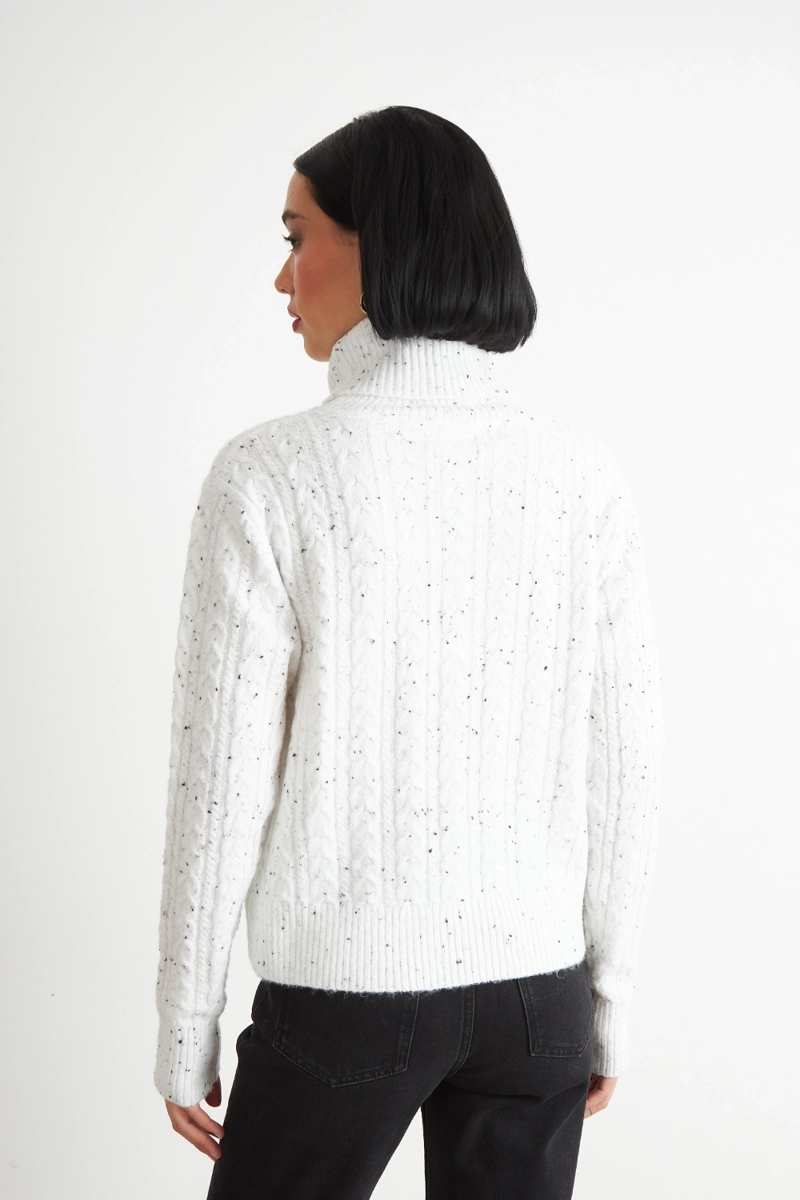 SWEATER TRENZADO CUELLO ALTO BLANCO NICOPOLY - 4